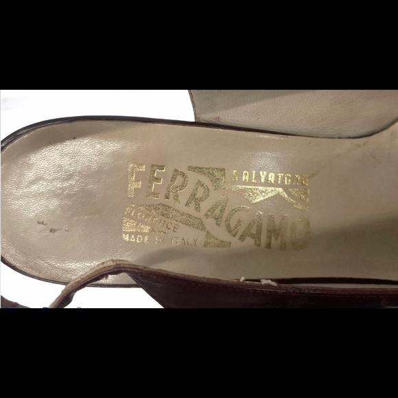 Vintage Ferragamo slingback Heels - Picture 4 of 6